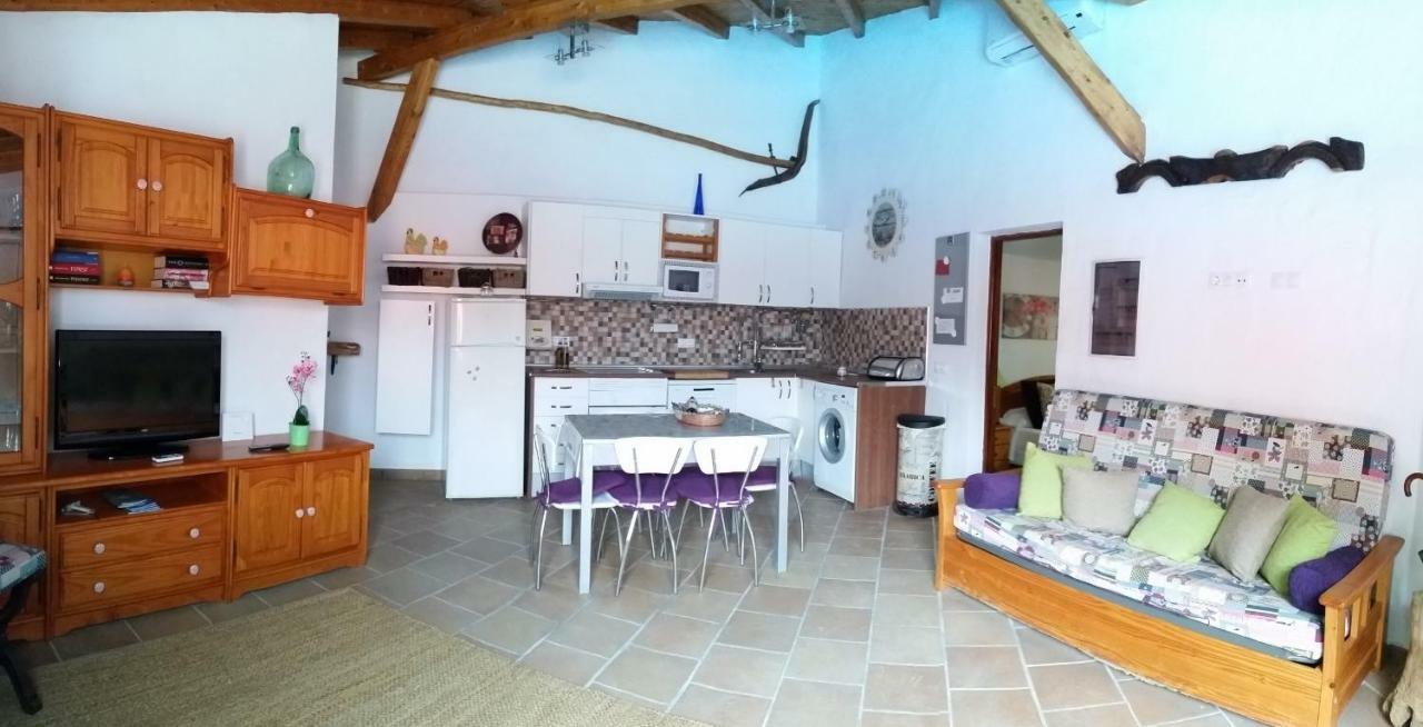 הוילה San Bartolomé Vivelorural Tunte 4 Great Pool & Bbq מראה חיצוני תמונה
